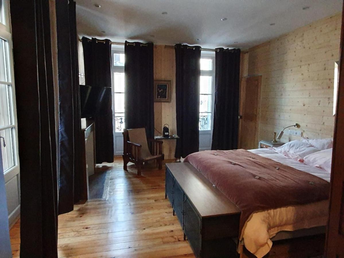 Le 41 Avenue Foch Hotel Bagnères-de-Luchon Buitenkant foto